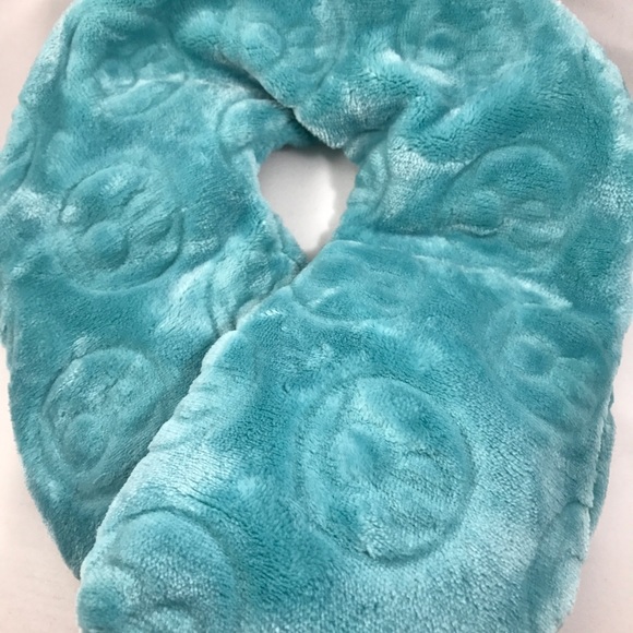 NEW Hot/Cold Gel Neck Wrap from BeautiControl - Picture 5 of 7